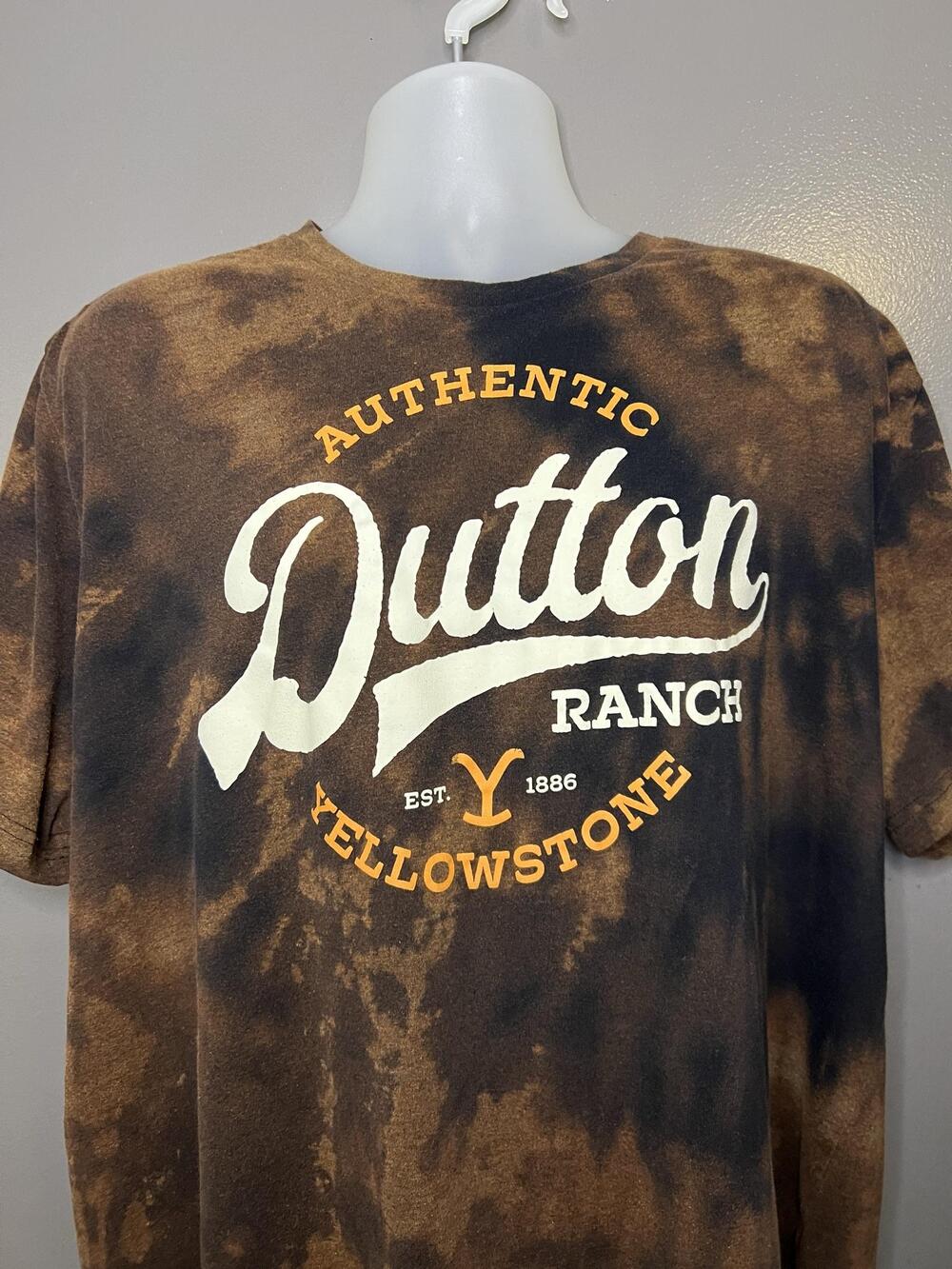 Yellowstone Dutton Ranch Shirt Mens 2XLT Brown Tie Dye Graphic Tee TV Show